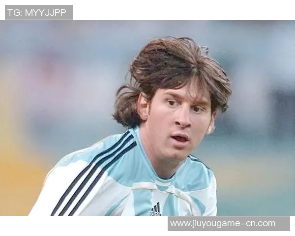 足球传奇人物的辉煌足迹:从梅西到C罗,他们如何改变了世界足坛的格局